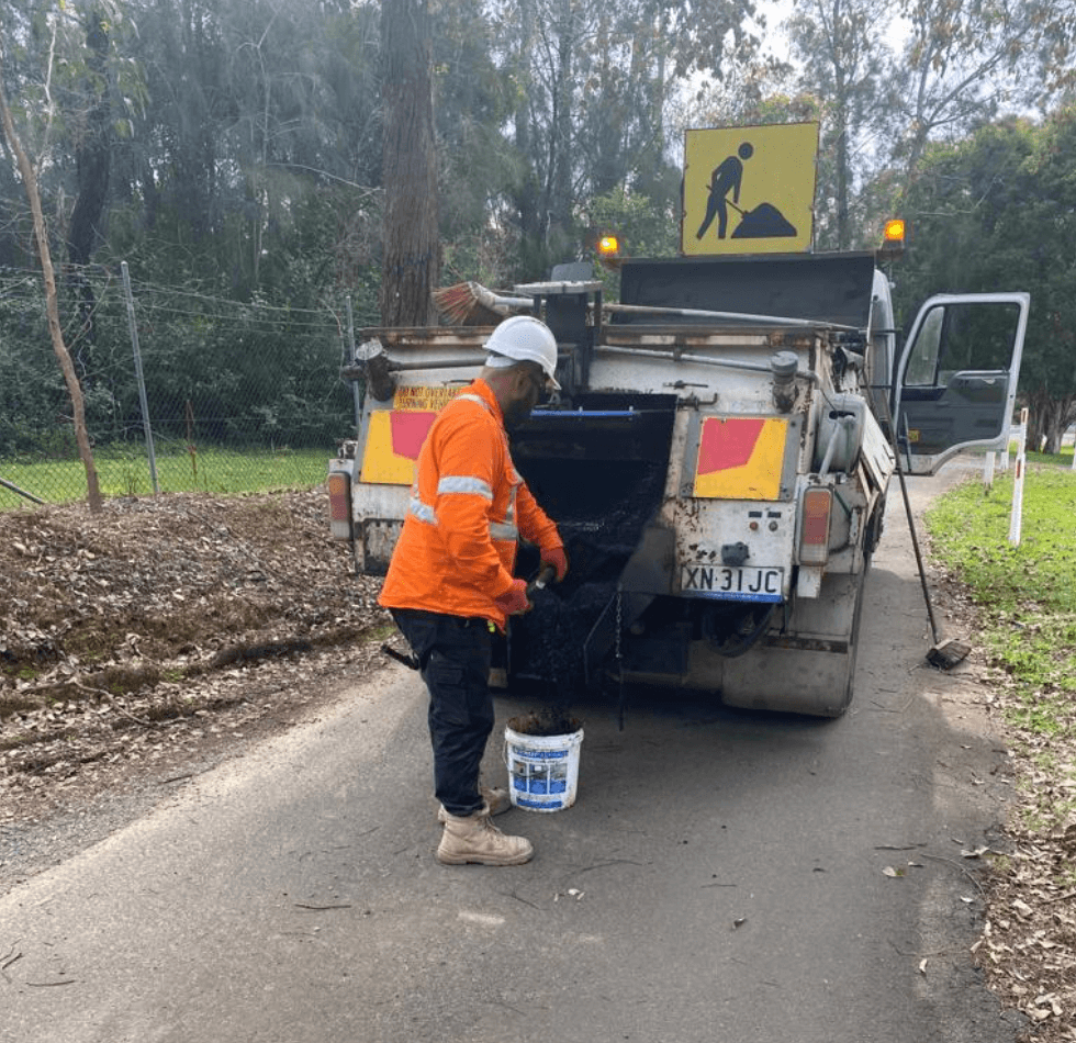The Best Approach to Asphalt Driveway Repair